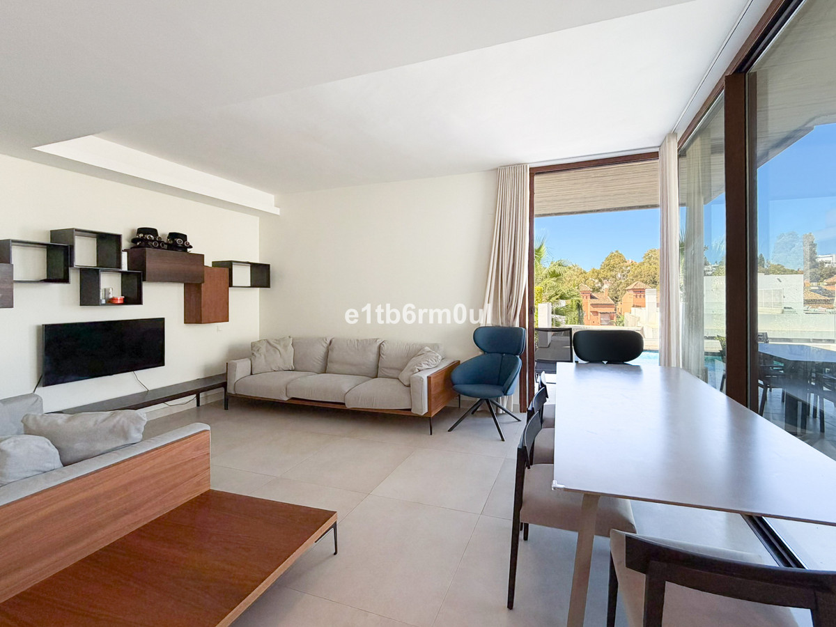 4 bedroom House in The Golden Mile in The Golden Mile - foto 5
