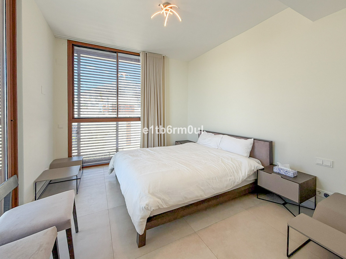 4 bedroom House in The Golden Mile in The Golden Mile - foto 7