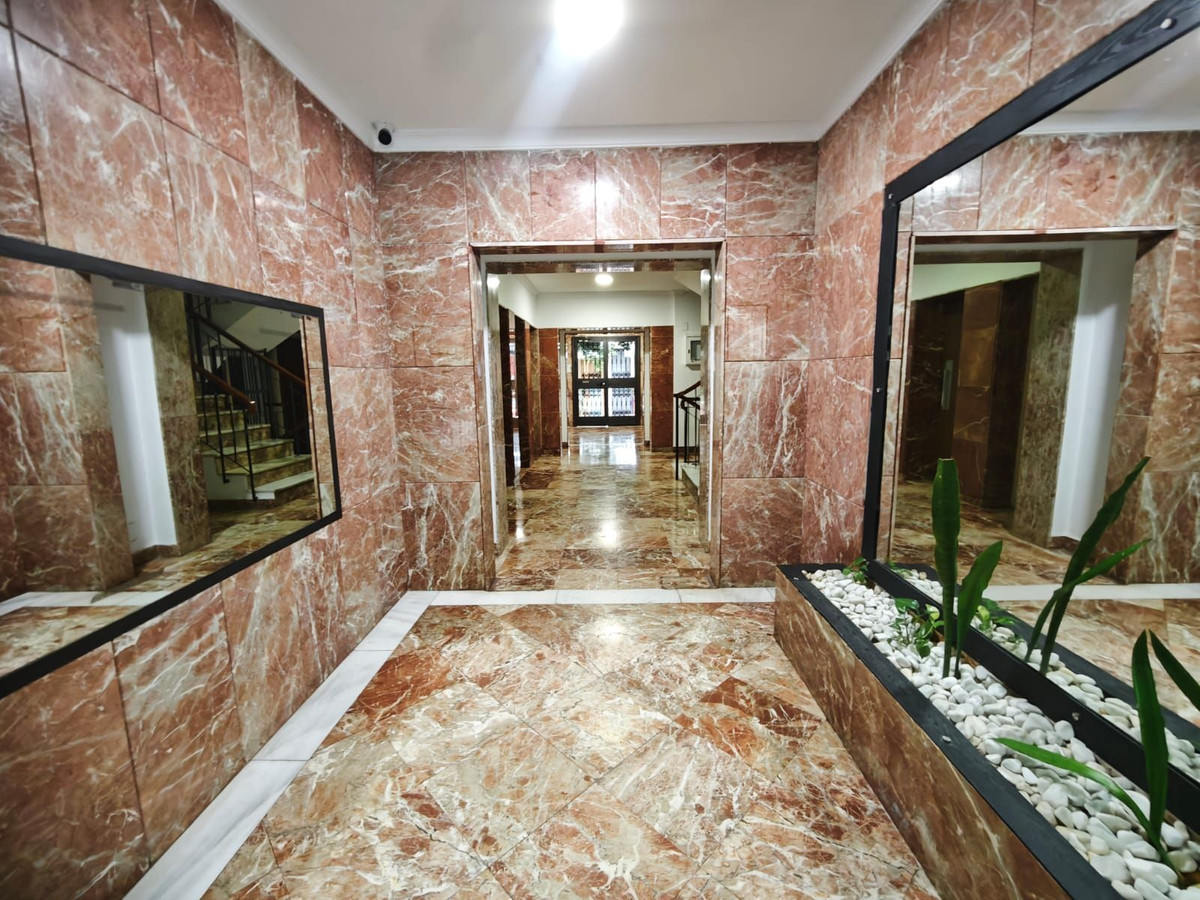 Appartement met 2 slaapkamers in Marbella in Marbella - foto 14