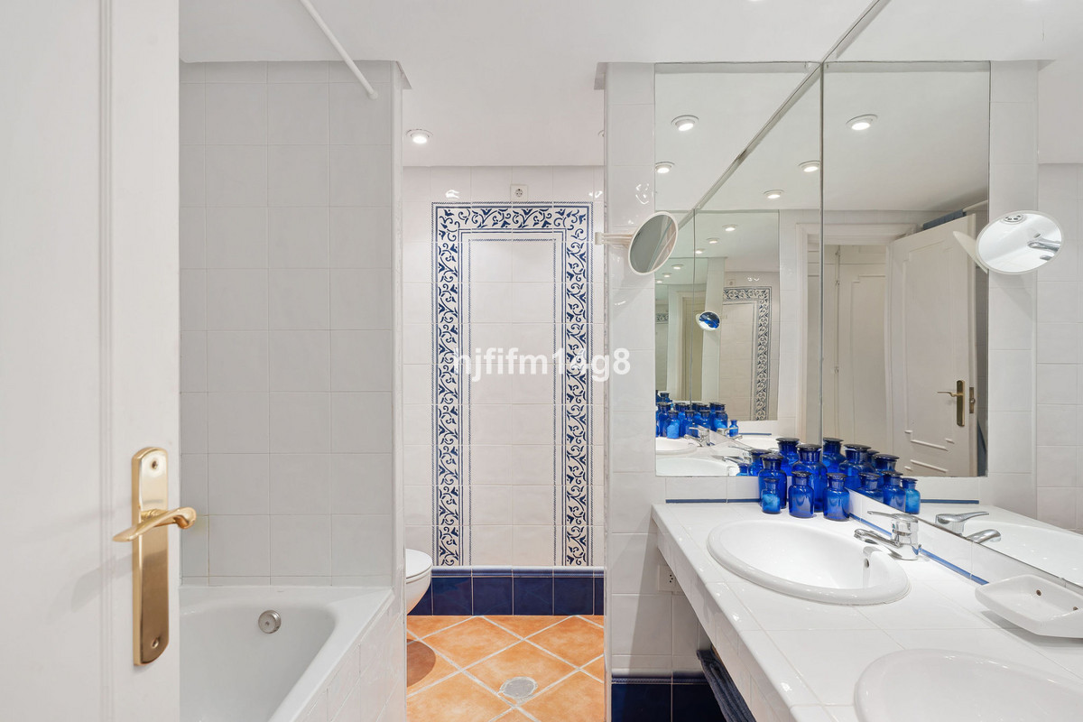 2-slaapkamer appartement in Nueva Andalucía in Nueva Andalucía - foto 12