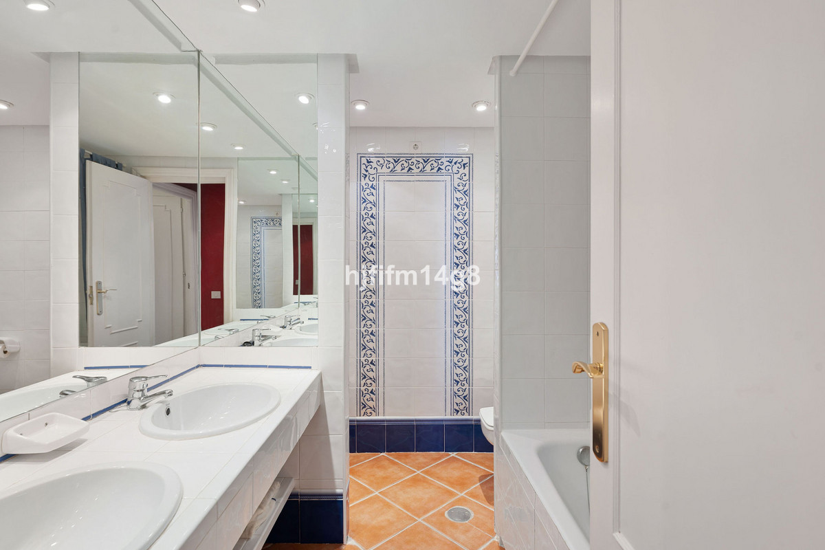 2-slaapkamer appartement in Nueva Andalucía in Nueva Andalucía - foto 15