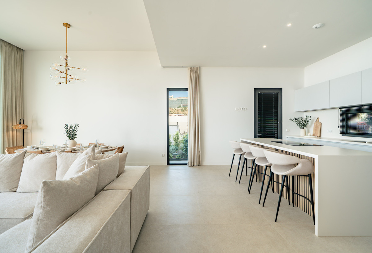 3-slaapkamer villa met panoramisch zeezicht in Benahavís in Benahavís - foto 15