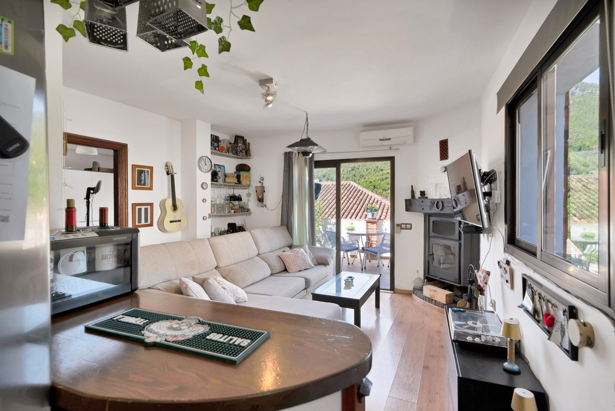 6-slaapkamer huis in Ojén met privégarage en extra woonruimtes in Ojén - foto 10