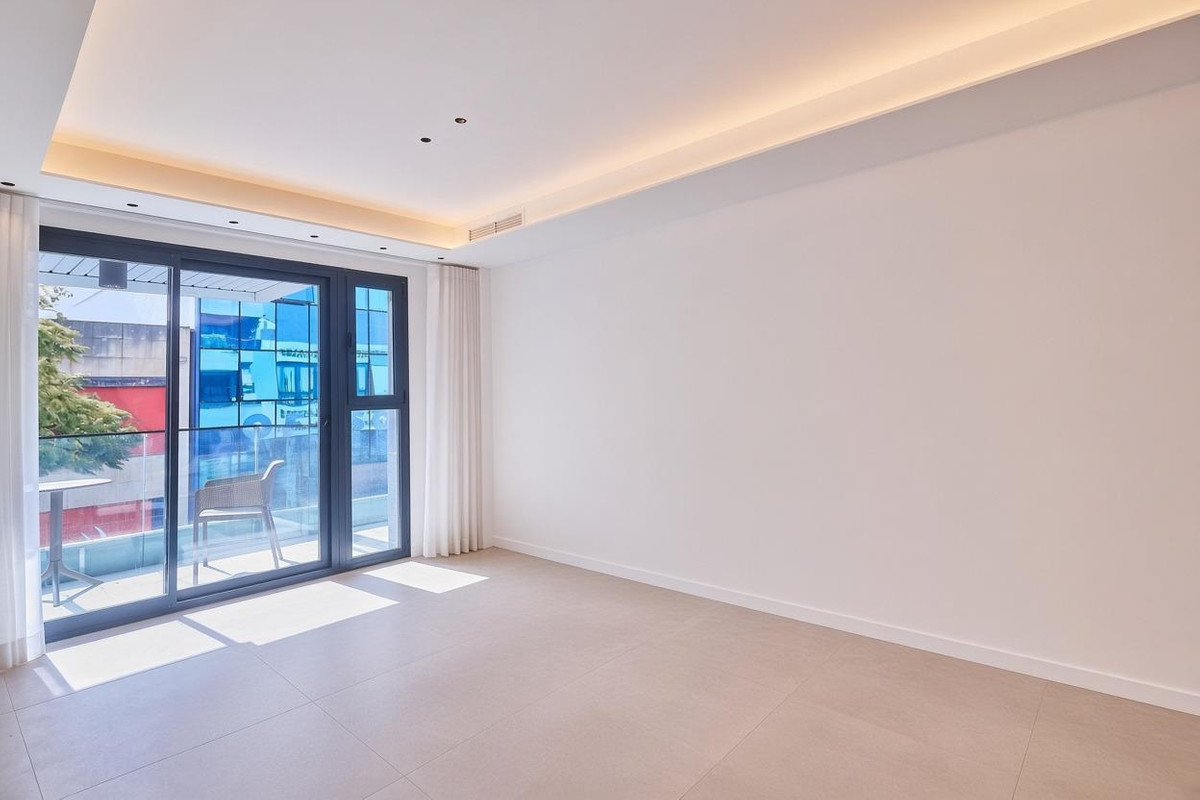 Drie-slaapkamerappartement in Fuengirola Centrum in Fuengirola - foto 11