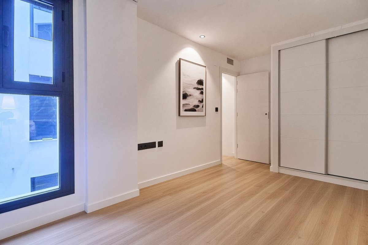 Drie-slaapkamerappartement in Fuengirola Centrum in Fuengirola - foto 4