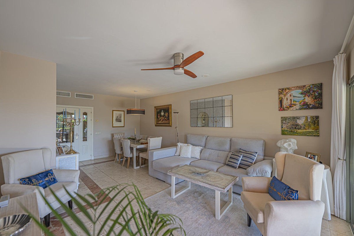 2 bedroom Apartment in Atalaya in Atalaya - foto 17