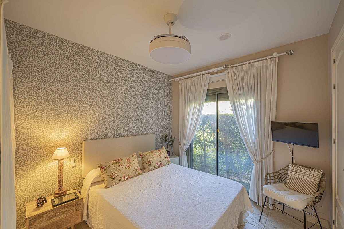 2 bedroom Apartment in Atalaya in Atalaya - foto 10