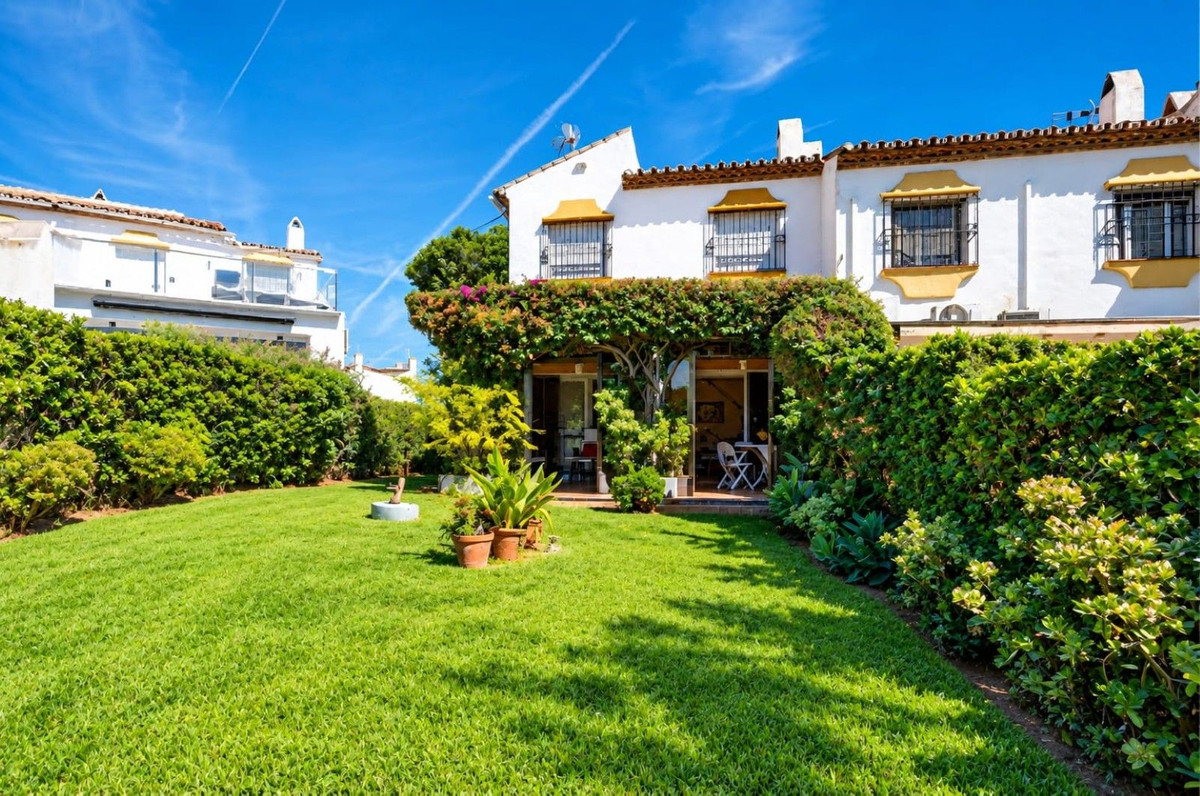 3 bedroom House in El Chaparral in El Chaparral - foto 2
