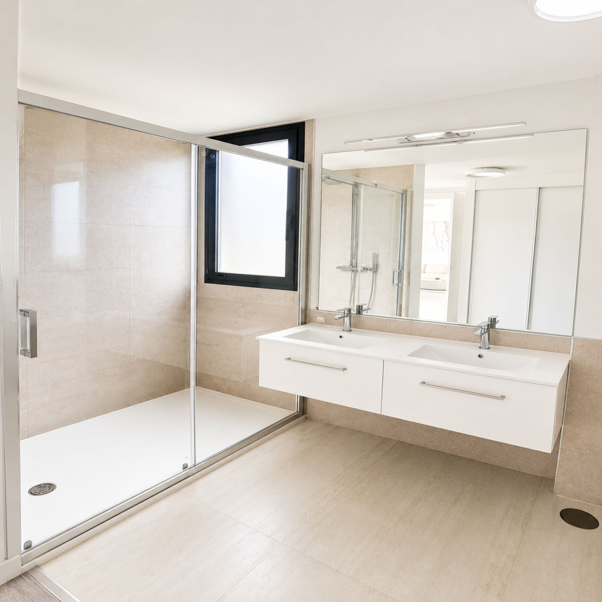 Penthouse met 3 slaapkamers in Las Olas, Estepona in Estepona - foto 15