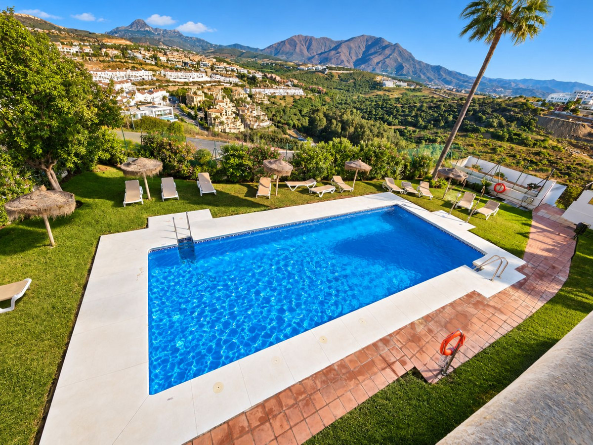 Ruime drie-slaapkamer penthouse met panoramische uitzichten – Estrella de Bahía in Casares Playa - foto 17