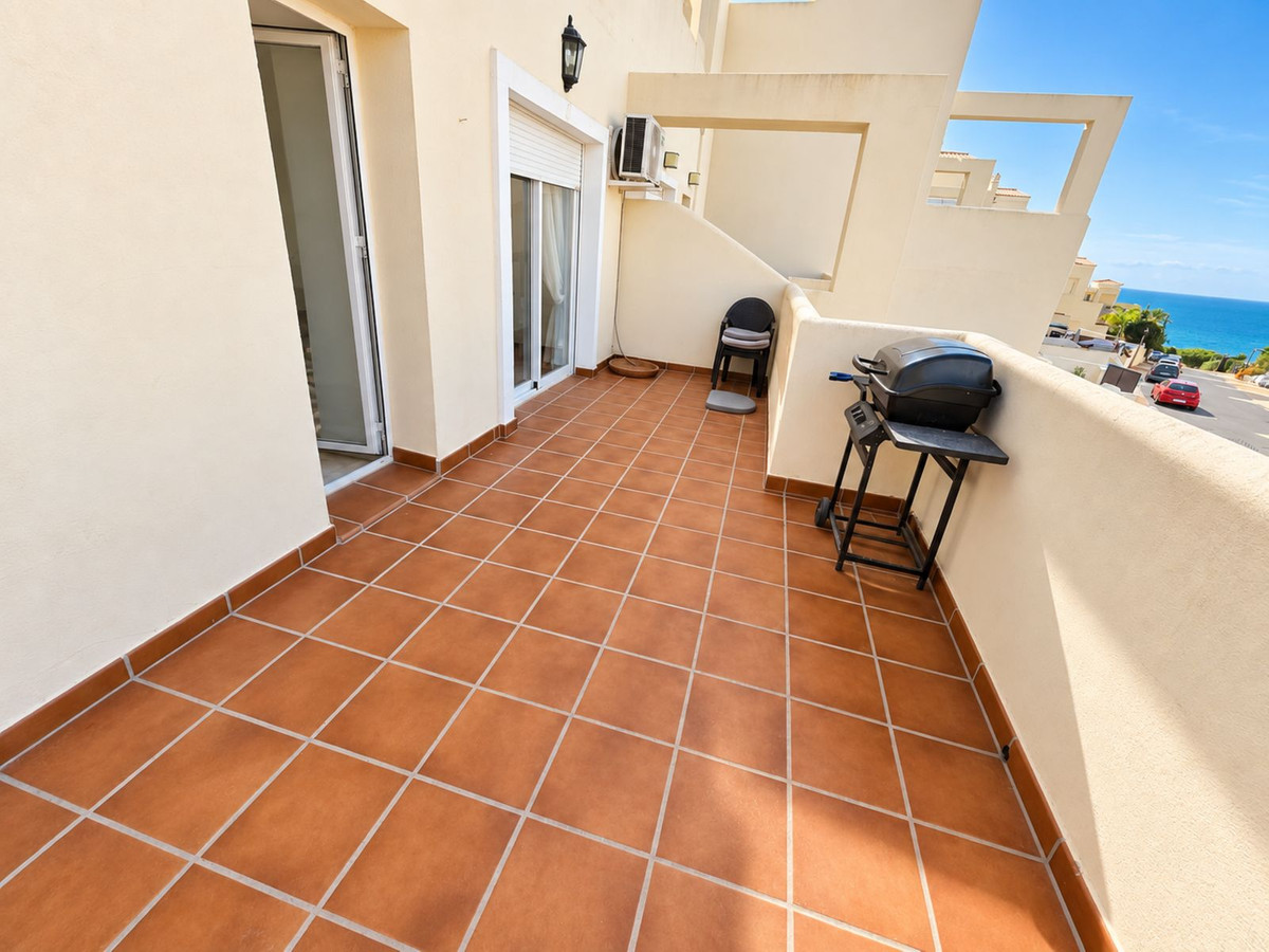 Ruime drie-slaapkamer penthouse met panoramische uitzichten – Estrella de Bahía in Casares Playa - foto 20
