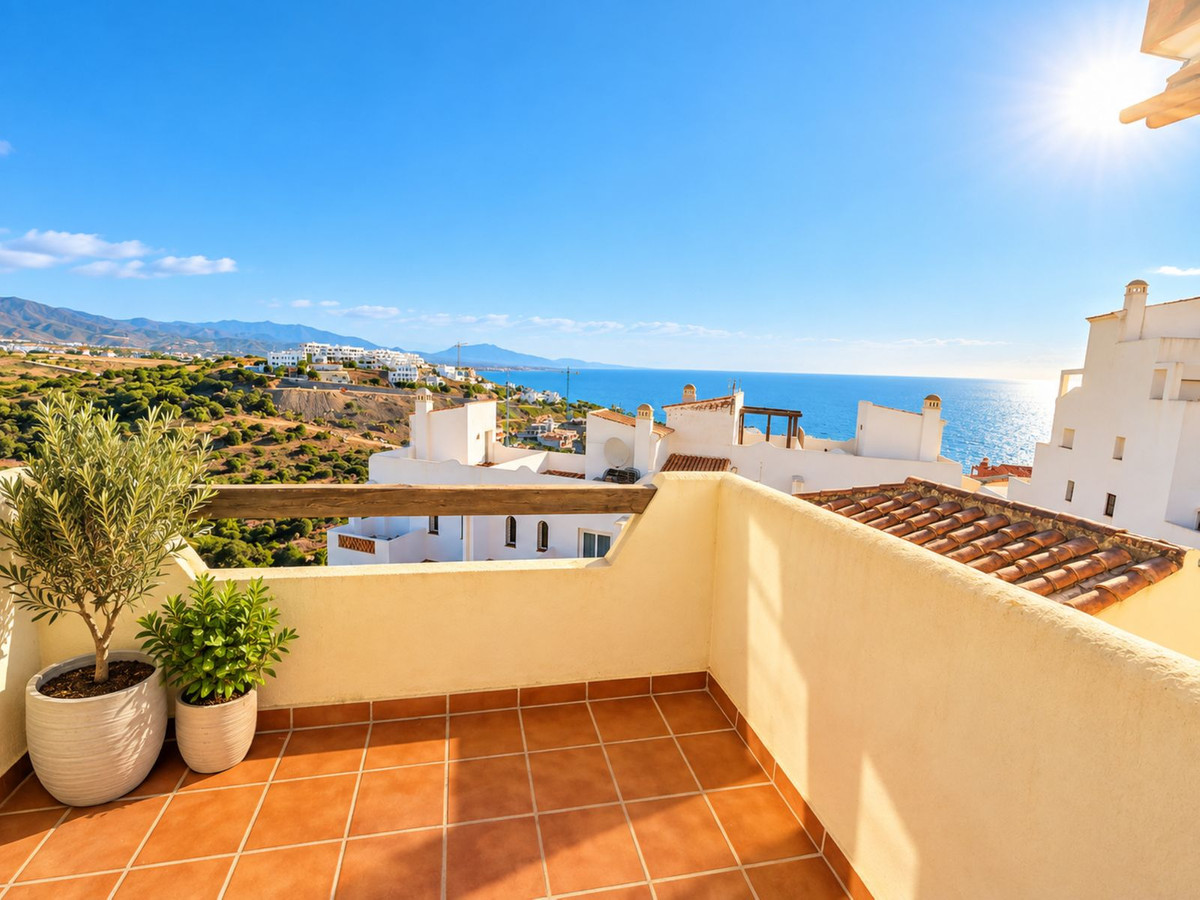 Ruime drie-slaapkamer penthouse met panoramische uitzichten – Estrella de Bahía in Casares Playa - foto 8
