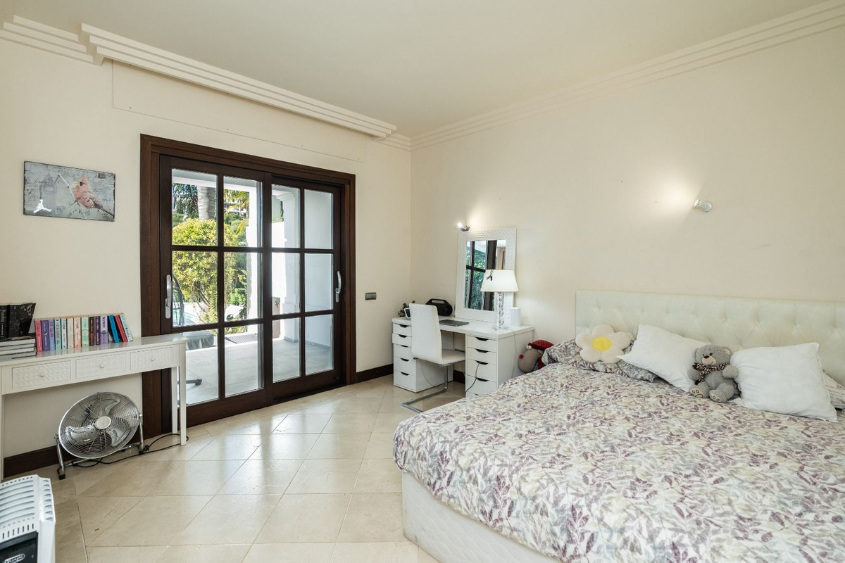 5 bedroom House in Benahavís in Benahavís - foto 15