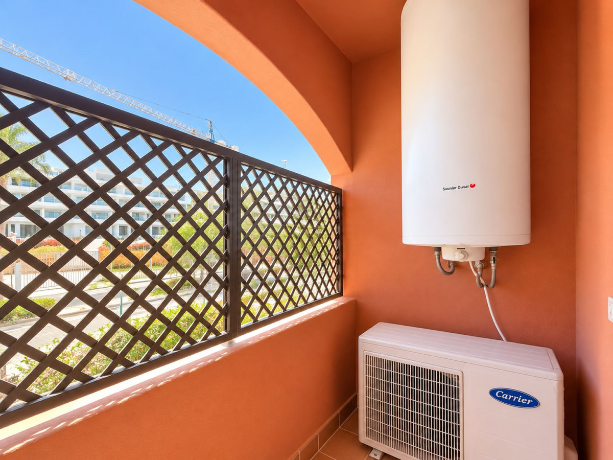 3-slaapkamer duplex penthouse met zeezicht in Estepona in Estepona - foto 15