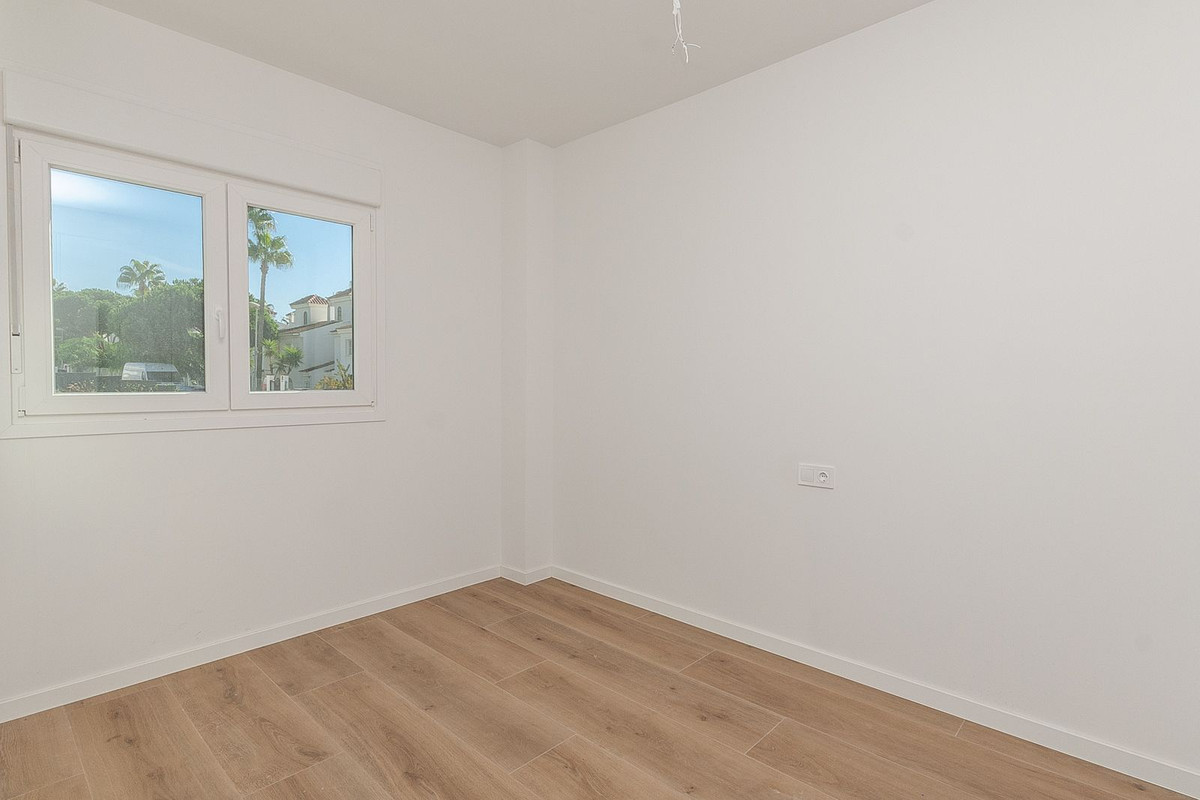 3 bedroom Apartment in El Chaparral in El Chaparral - foto 7