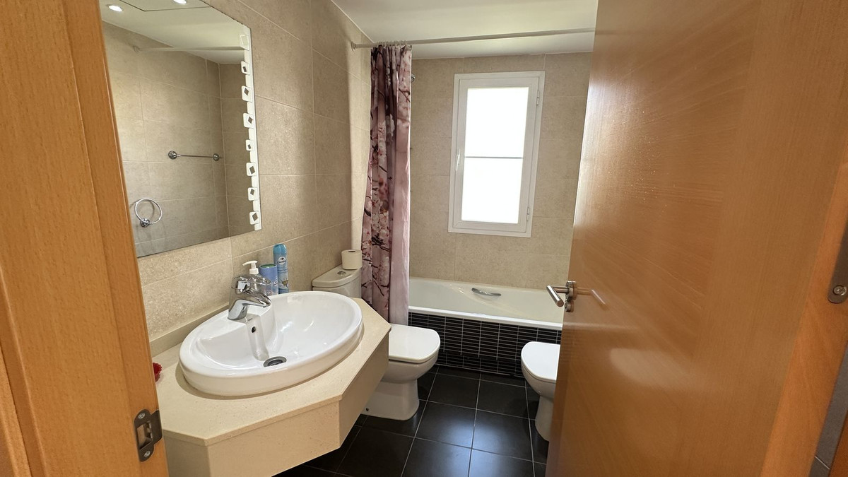 Appartement met 1 slaapkamer in Estepona in Estepona - foto 14