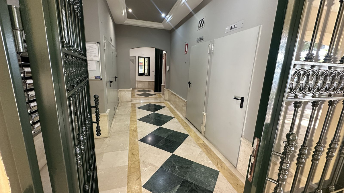 Appartement met 1 slaapkamer in Estepona in Estepona - foto 16