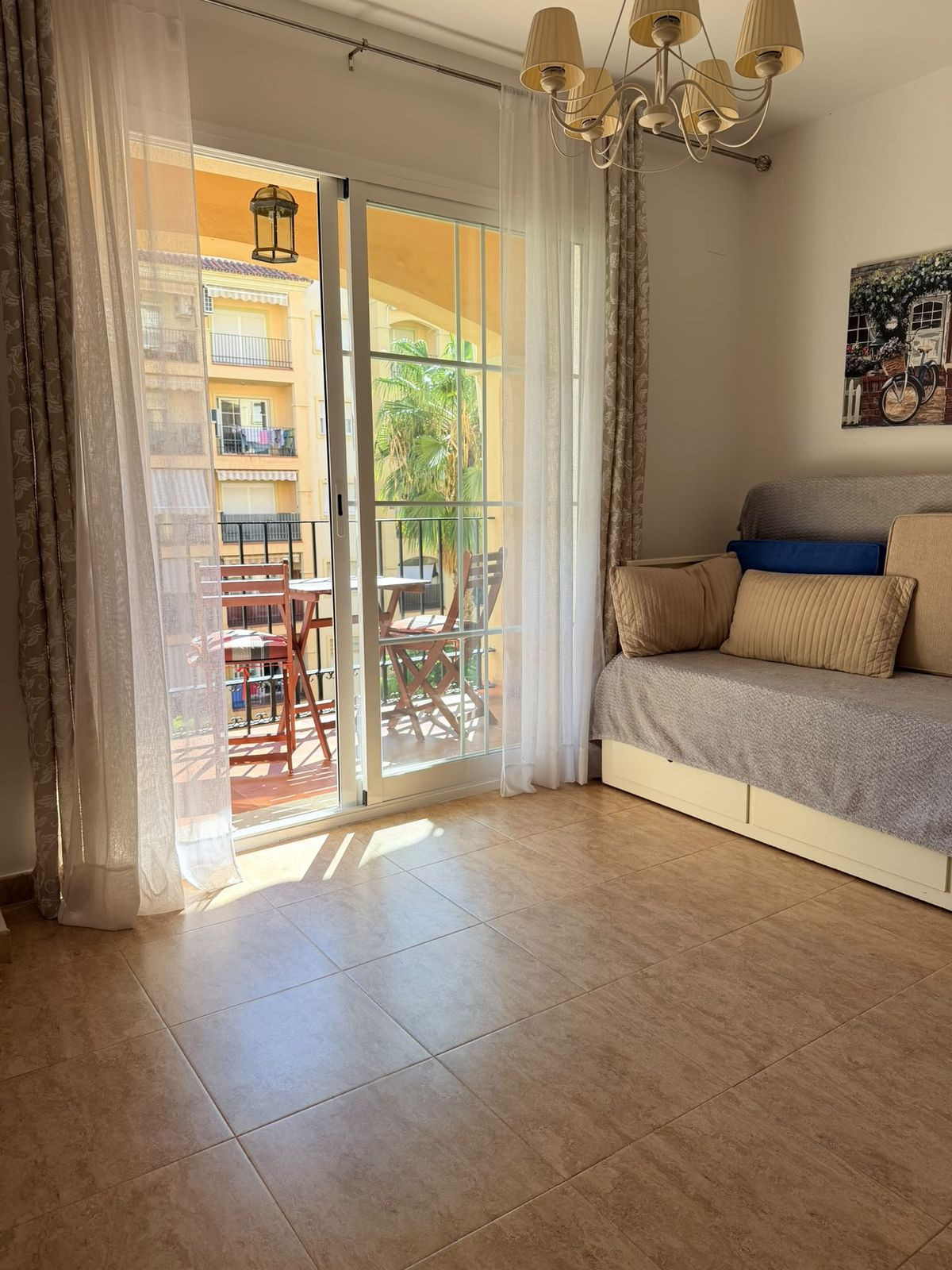 Appartement met 1 slaapkamer in Estepona in Estepona - foto 3