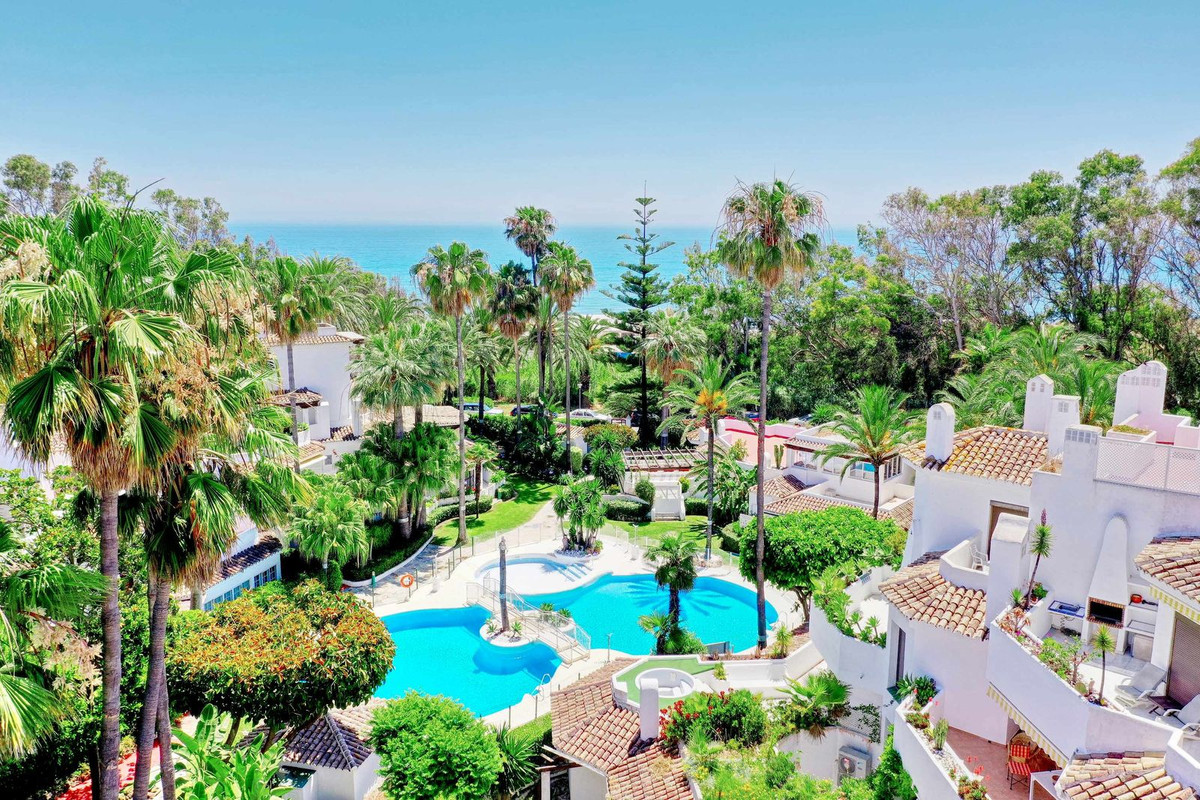 5-slaapkamer penthouse aan Golden Beach, Elviria in Elviria - foto 12