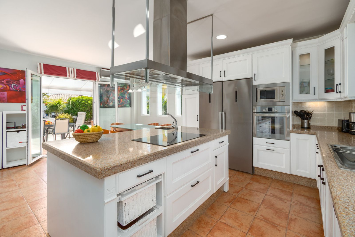 5 bedroom House in Torrequebrada in Torrequebrada - foto 17