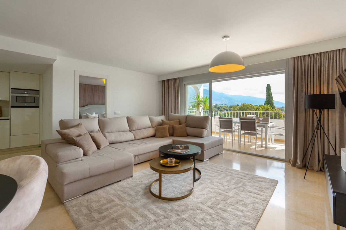 4 bedroom Apartment in Nueva Andalucía in Nueva Andalucía - foto 5