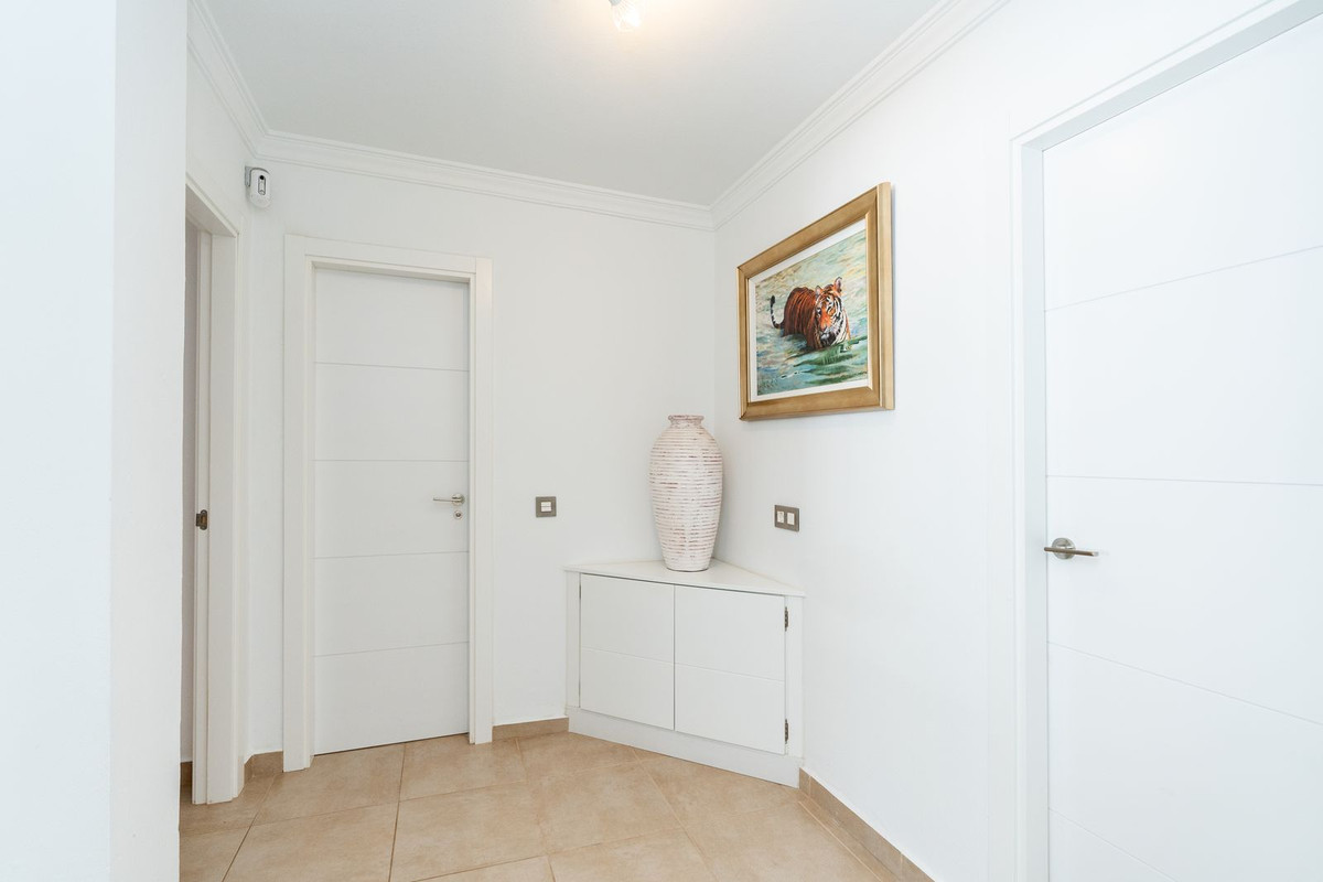 5-slaapkamer villa in Atalaya – El Pilar, El Paraíso in Atalaya - foto 20
