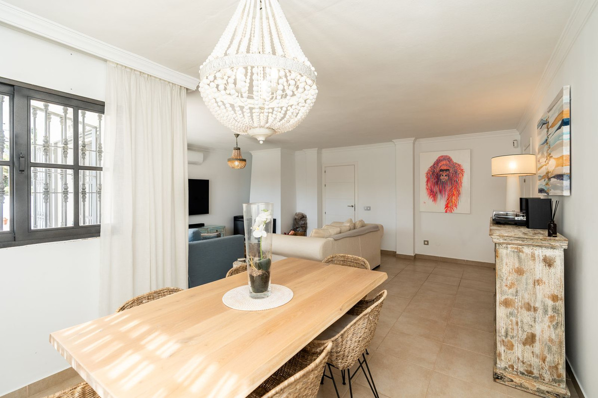 5-slaapkamer villa in Atalaya – El Pilar, El Paraíso in Atalaya - foto 8