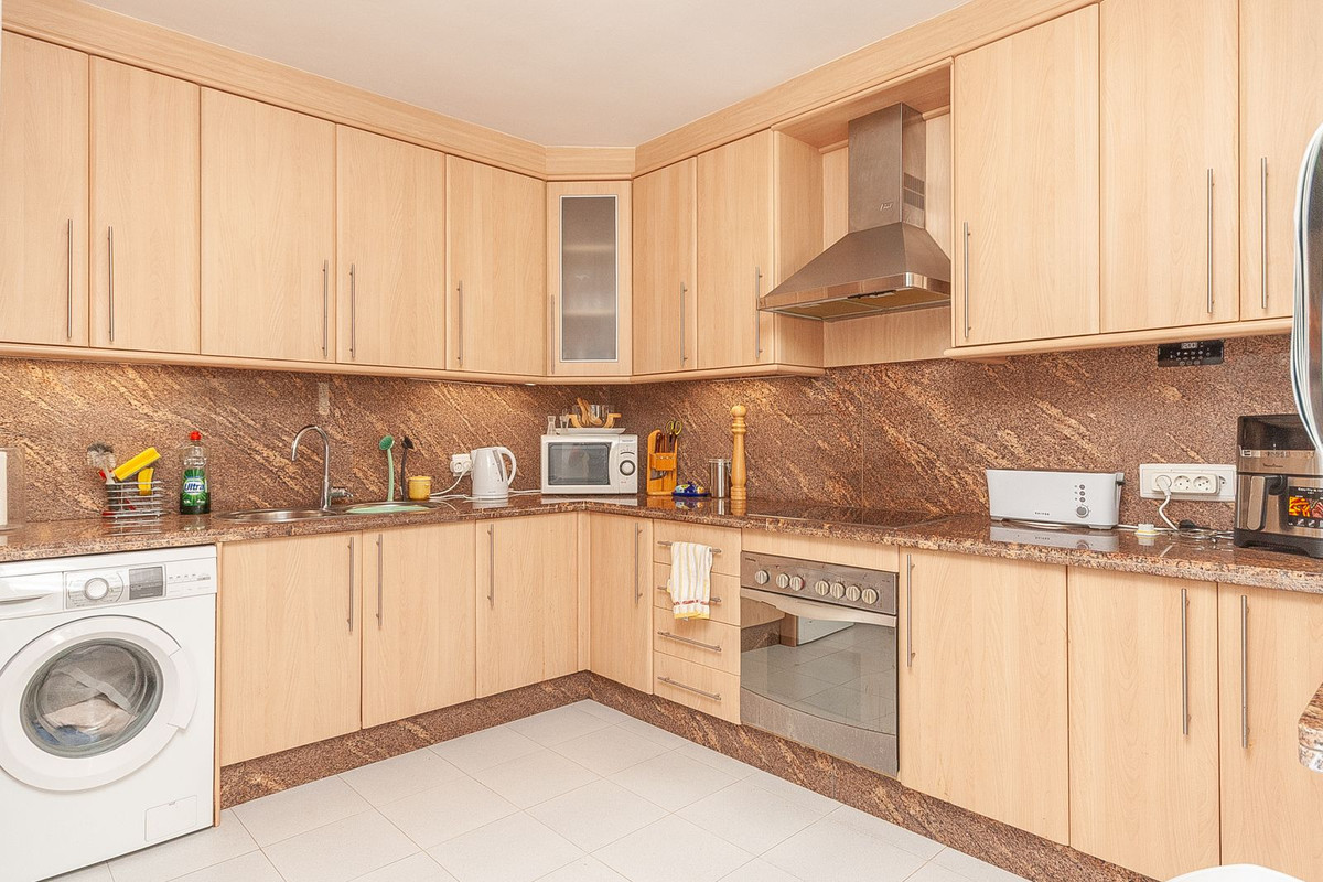 Appartement met 2 slaapkamers in Elviria in Elviria - foto 5