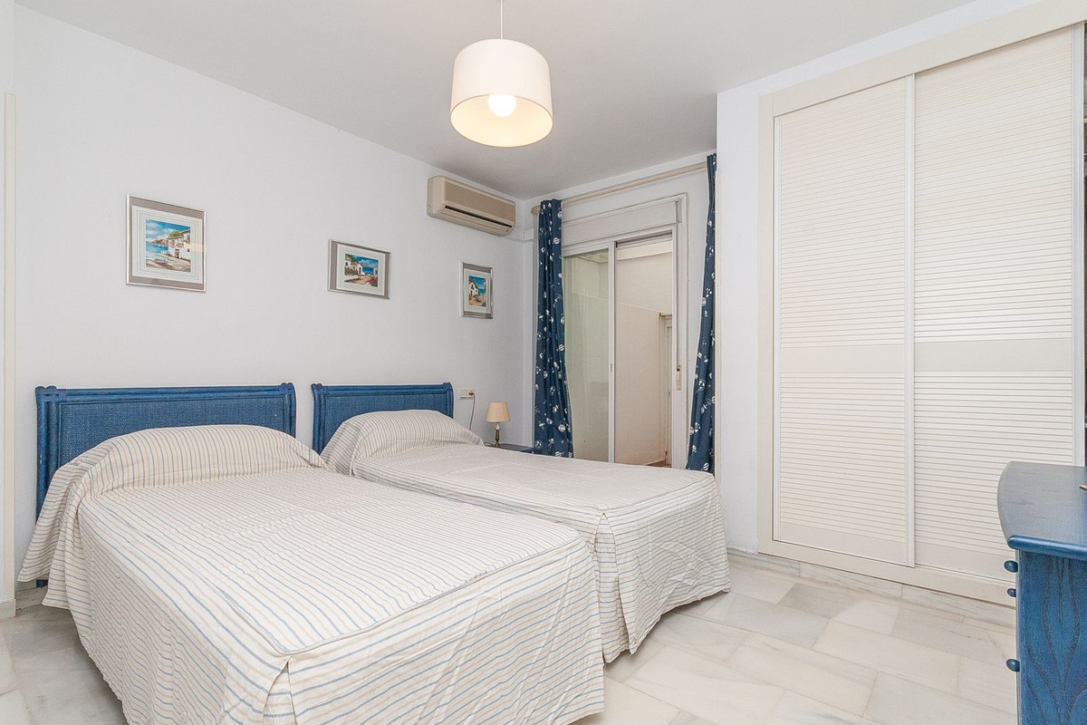Appartement met 2 slaapkamers in Elviria in Elviria - foto 8