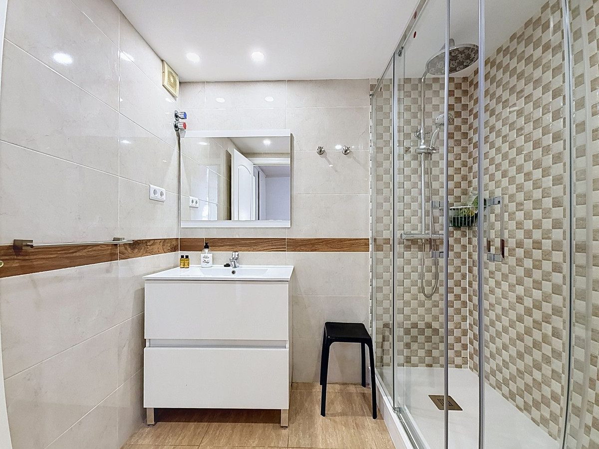 Drie-slaapkamerappartement in Málaga Centrum in Málaga Centro - foto 17