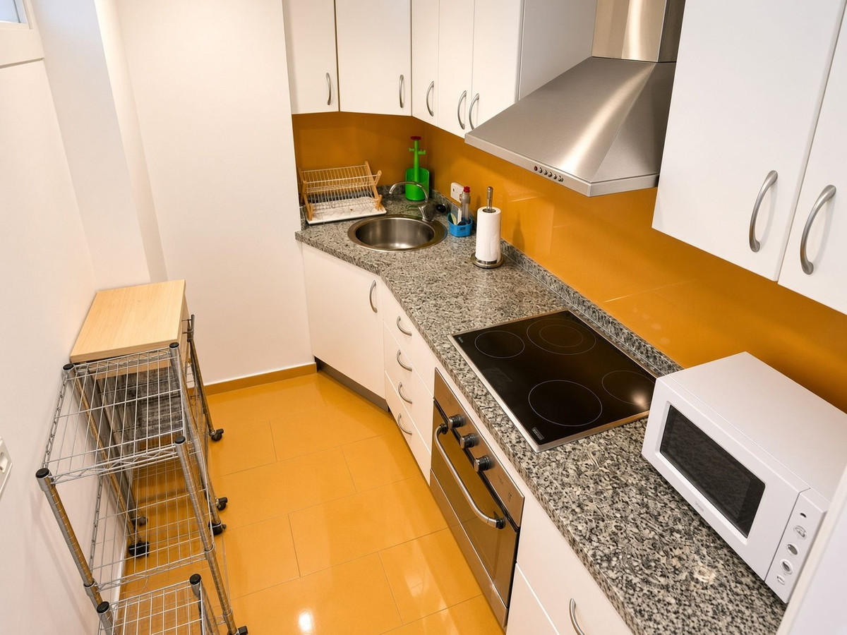 12e verdieping: Appartement met panoramisch zeezicht – Avenida Mar del Sur, Torreguadiaro, Sotogrande in Torreguadiaro - foto 11