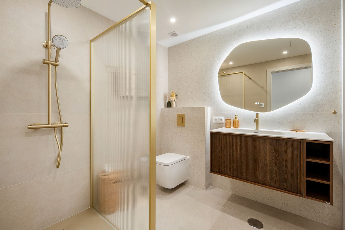 Gerenoveerde penthouse met toeristische licentie in El Presidente – New Golden Mile in New Golden Mile - foto 16