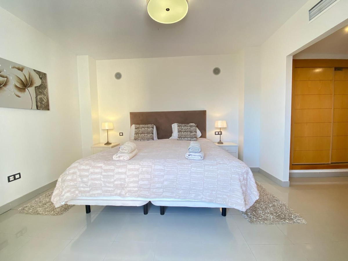 Drie-slaapkamerappartement in Estepona in Estepona - foto 17
