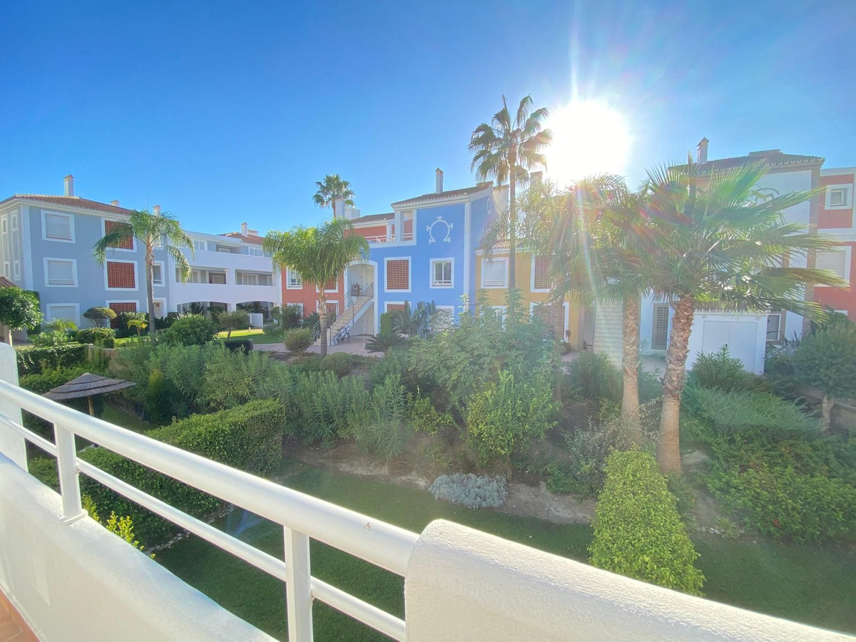 Drie-slaapkamerappartement in Estepona in Estepona - foto 9