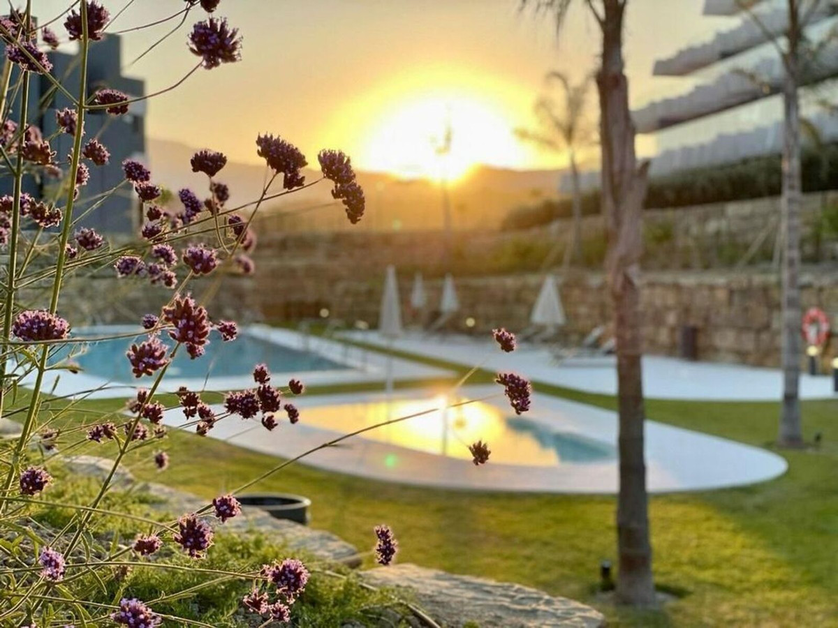 Elegant 3-slaapkamer appartement met zuidgerichte ligging in Selwo, Estepona in Estepona - foto 3
