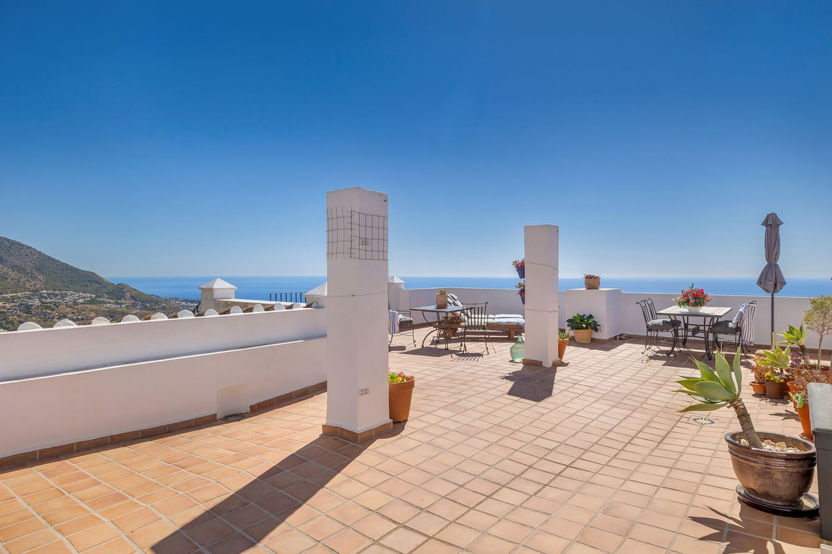 Uniek hoekpenthouse met panoramisch zee- en bergzicht in Mijas Pueblo in Mijas - foto 10