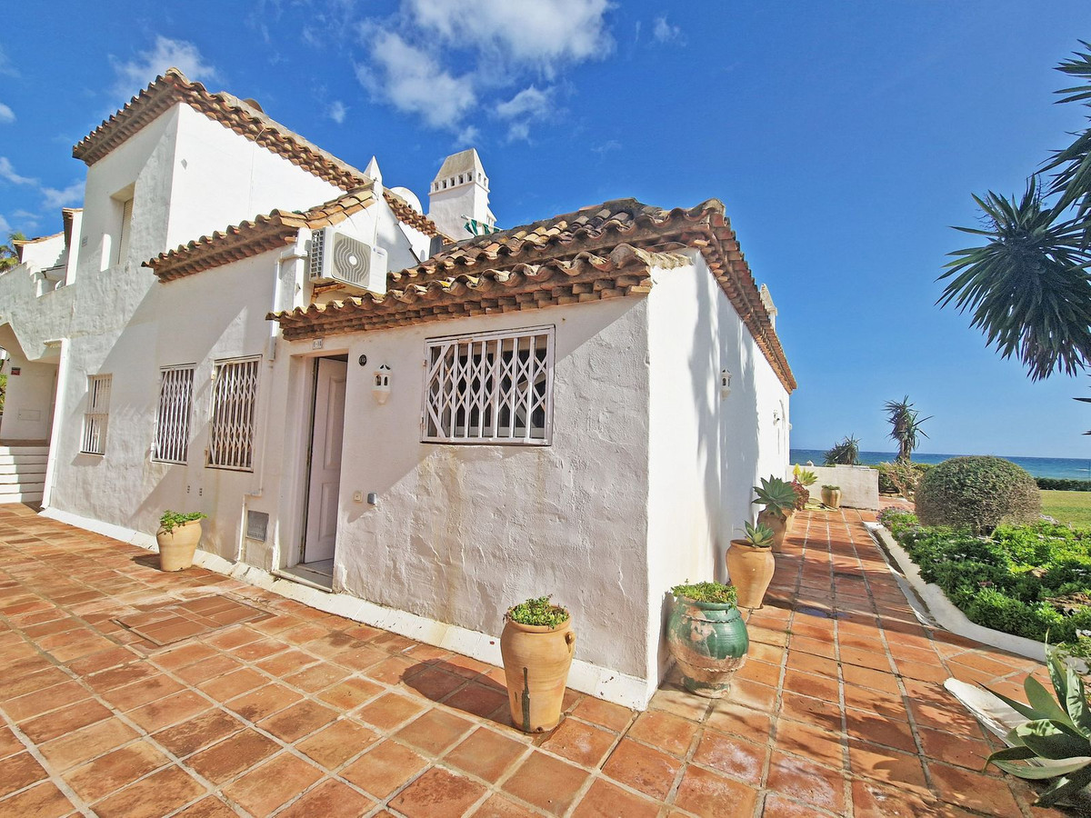 2-slaapkamer appartement aan het strand in Calahonda – Riviera del Sol in Calahonda - foto 17