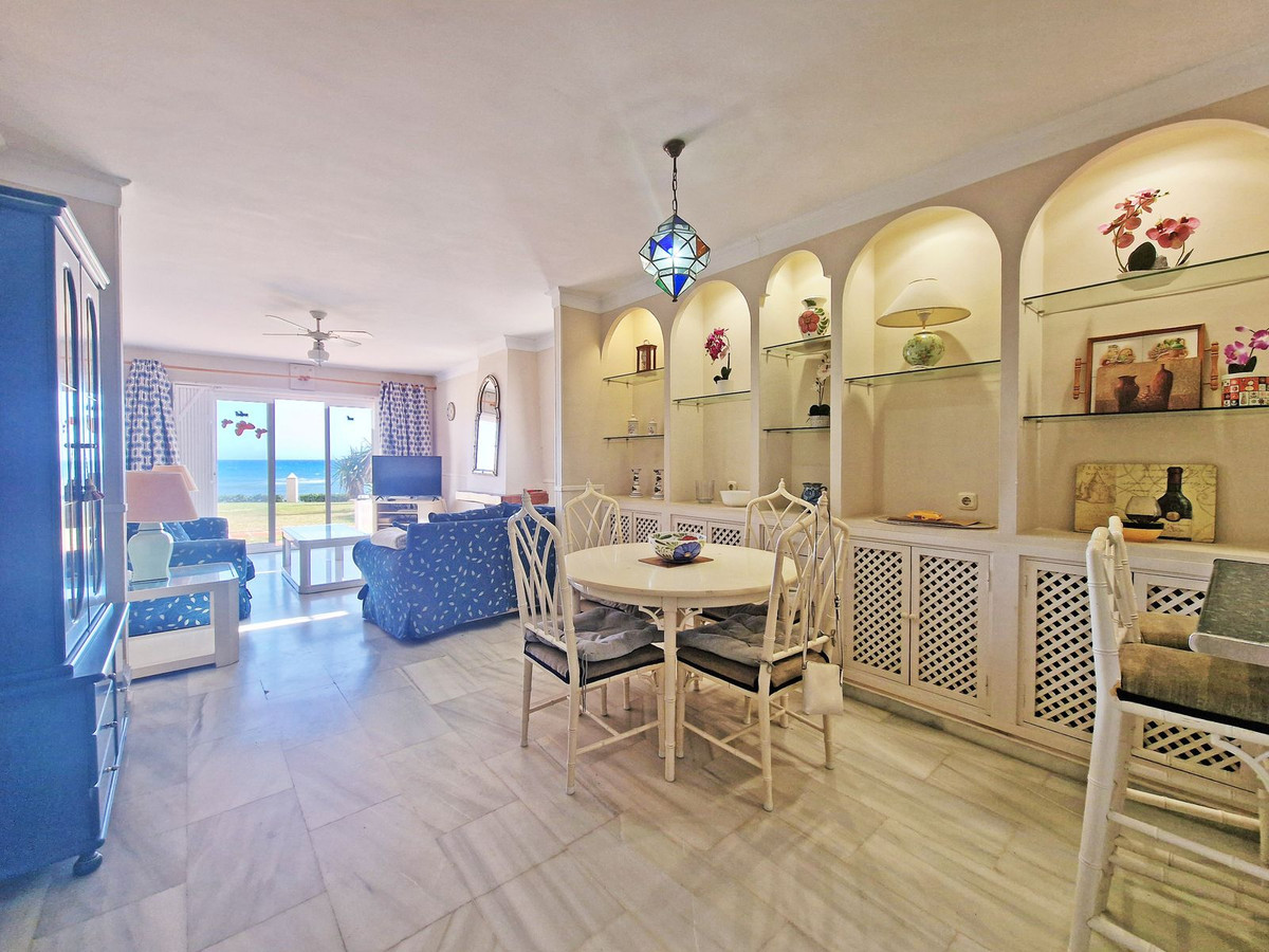 2-slaapkamer appartement aan het strand in Calahonda – Riviera del Sol in Calahonda - foto 9