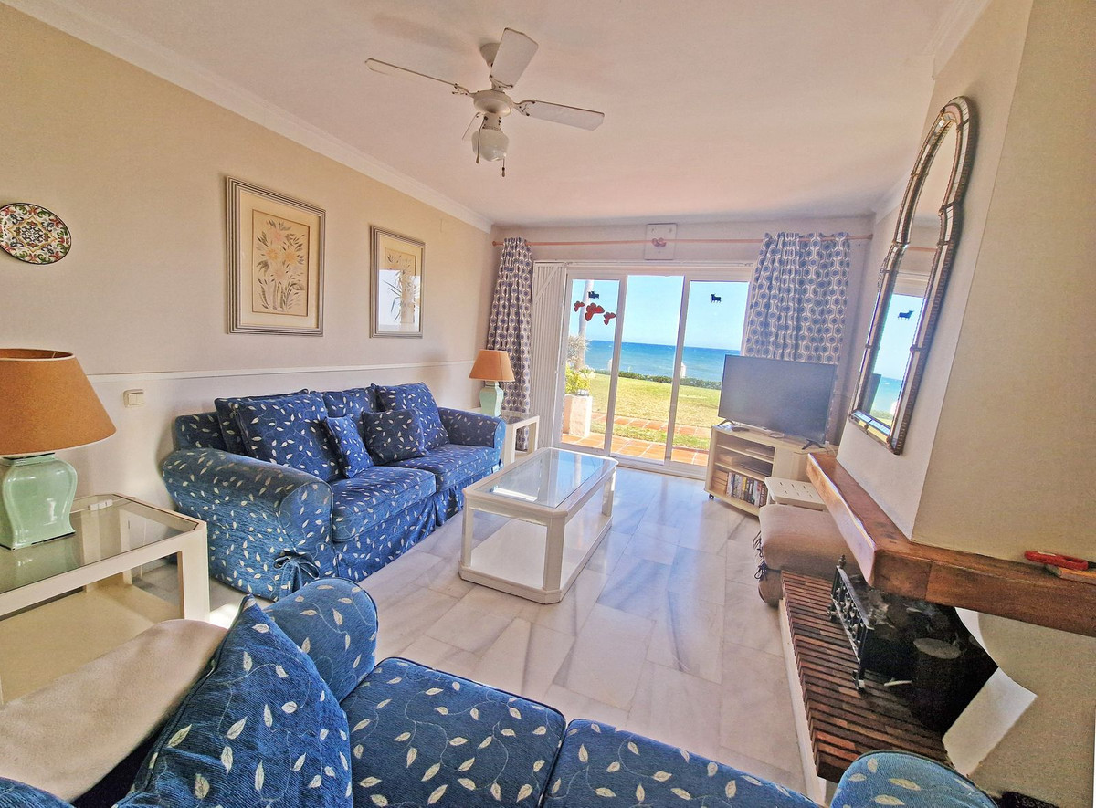 2-slaapkamer appartement aan het strand in Calahonda – Riviera del Sol in Calahonda - foto 10