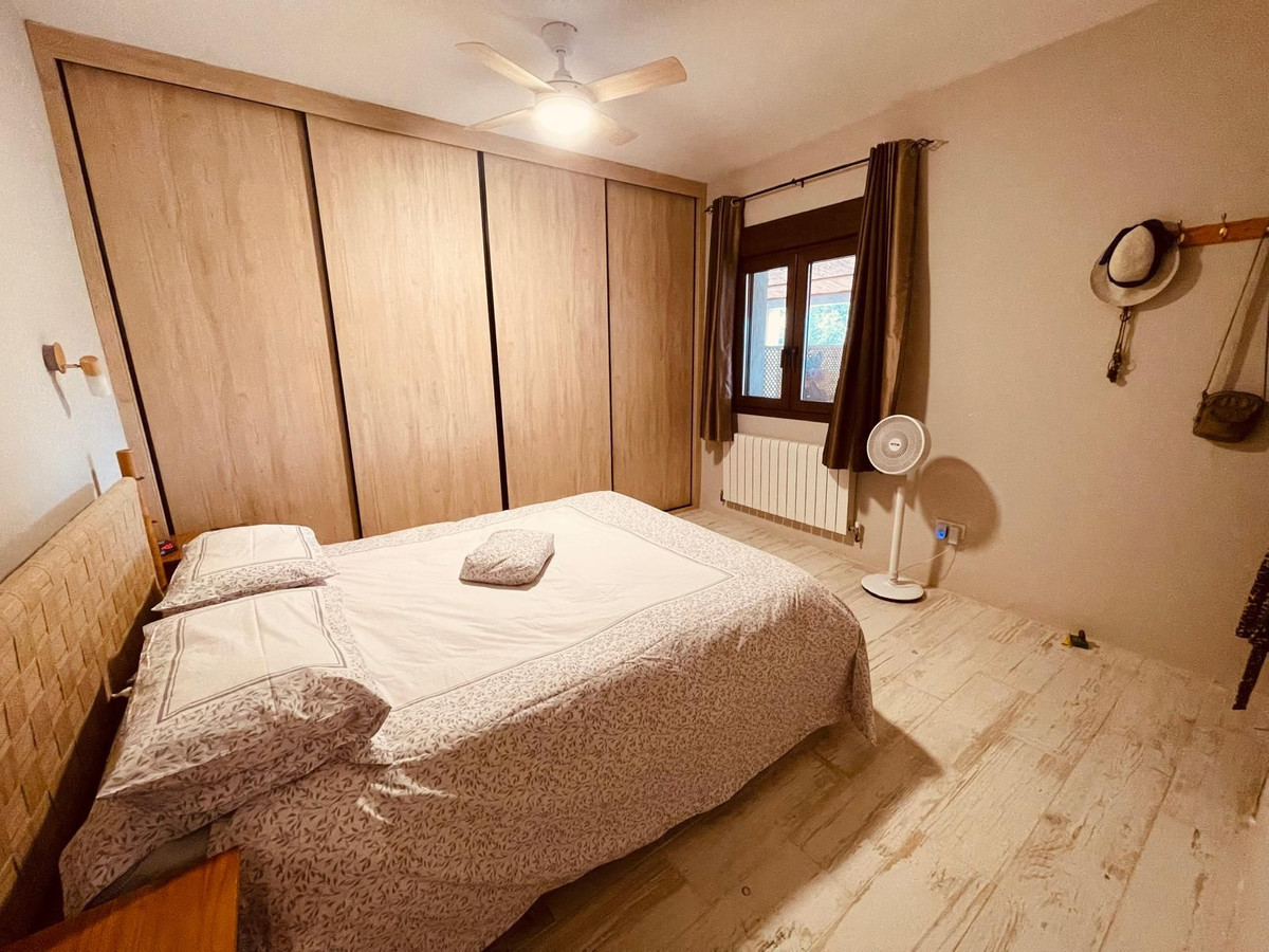 Finca met 4 slaapkamers in Almogía in Almogía - foto 20