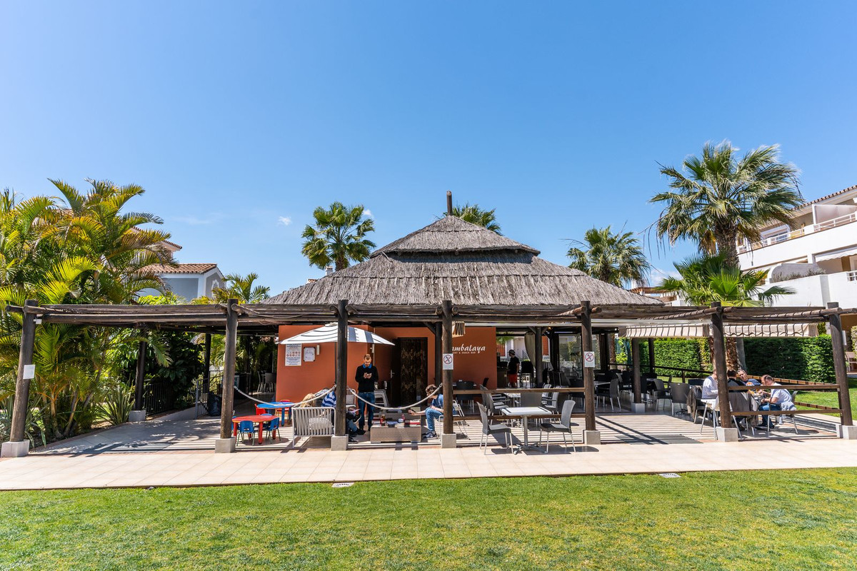 2 bedroom Apartment in Estepona in Estepona - foto 20