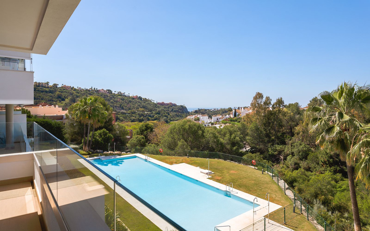 Drie-slaapkamer appartement in Los Arqueros in Los Arqueros - foto 2