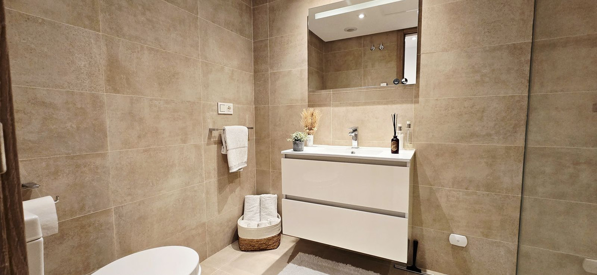 Drie-slaapkamer appartement in Los Arqueros in Los Arqueros - foto 20
