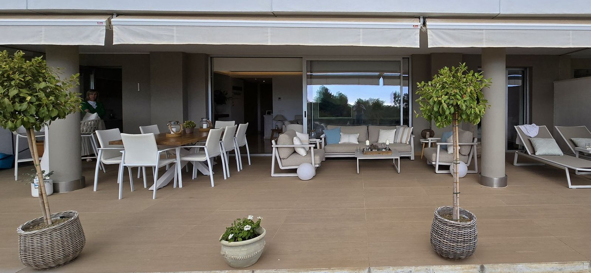 Drie-slaapkamer appartement in Los Arqueros in Los Arqueros - foto 4