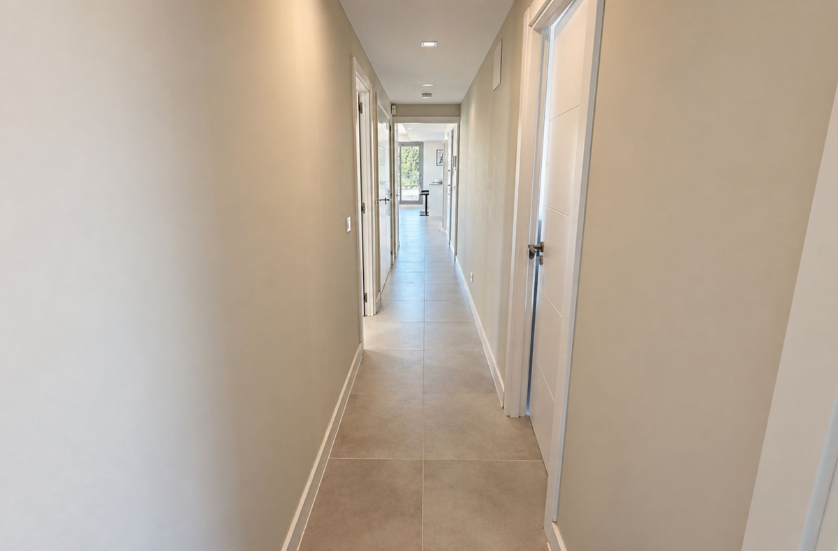 Penthouse met 3 slaapkamers en 163,29 m² privé terrassen in Las Lagunas, Málaga in Las Lagunas - foto 14