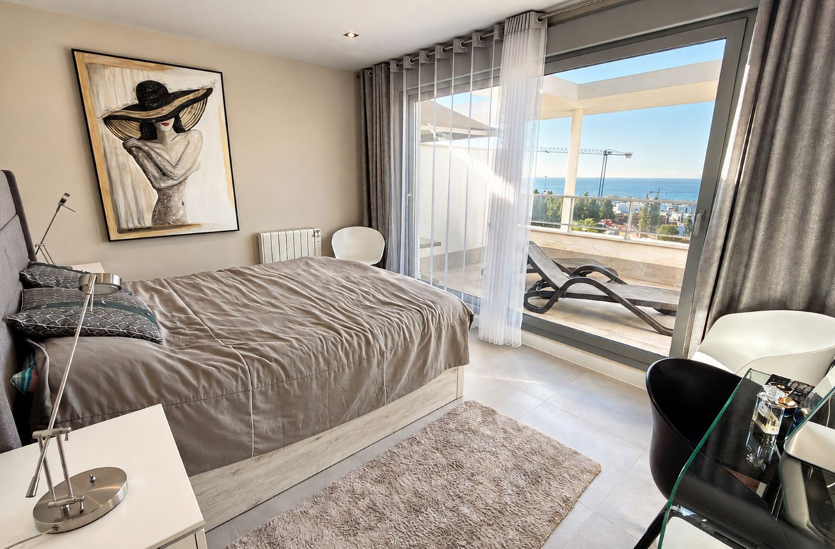 Penthouse met 3 slaapkamers en 163,29 m² privé terrassen in Las Lagunas, Málaga in Las Lagunas - foto 16