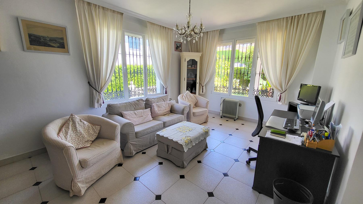 5-slaapkamer villa in Elviria met panoramisch kustzicht in Elviria - foto 15