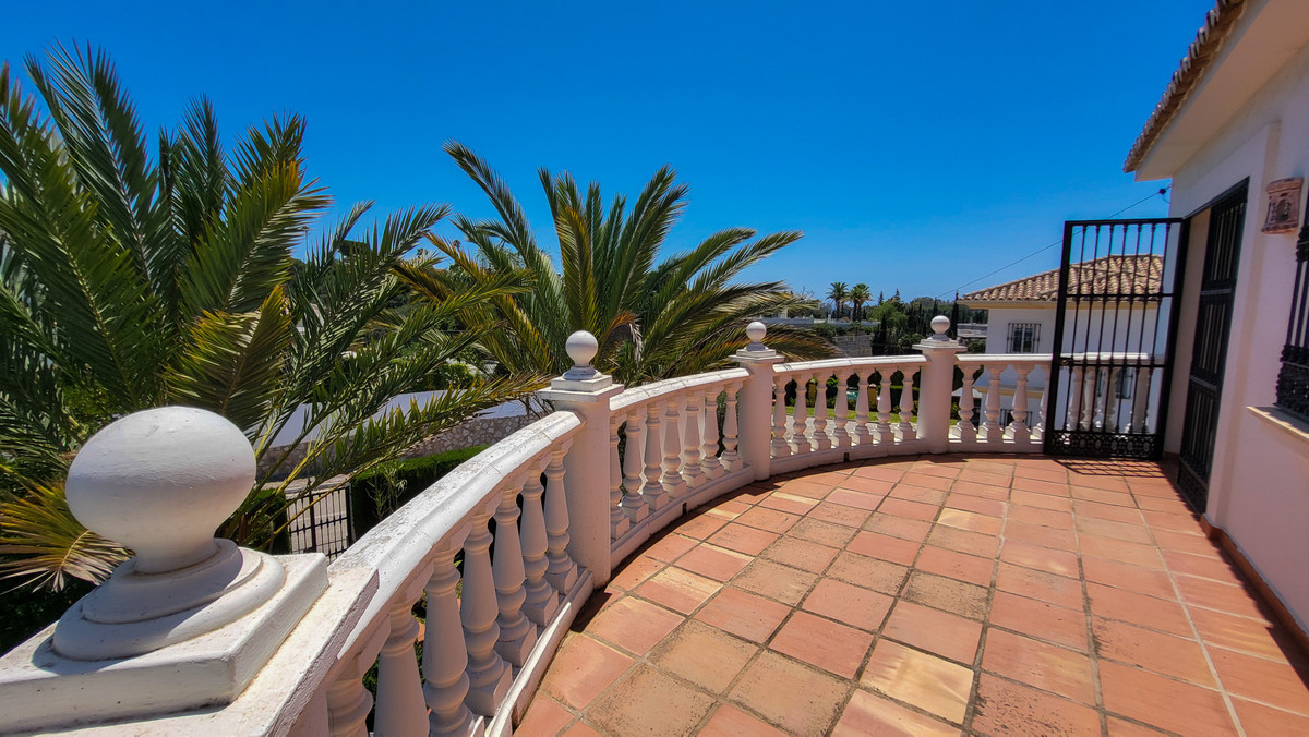 5-slaapkamer villa in Elviria met panoramisch kustzicht in Elviria - foto 19