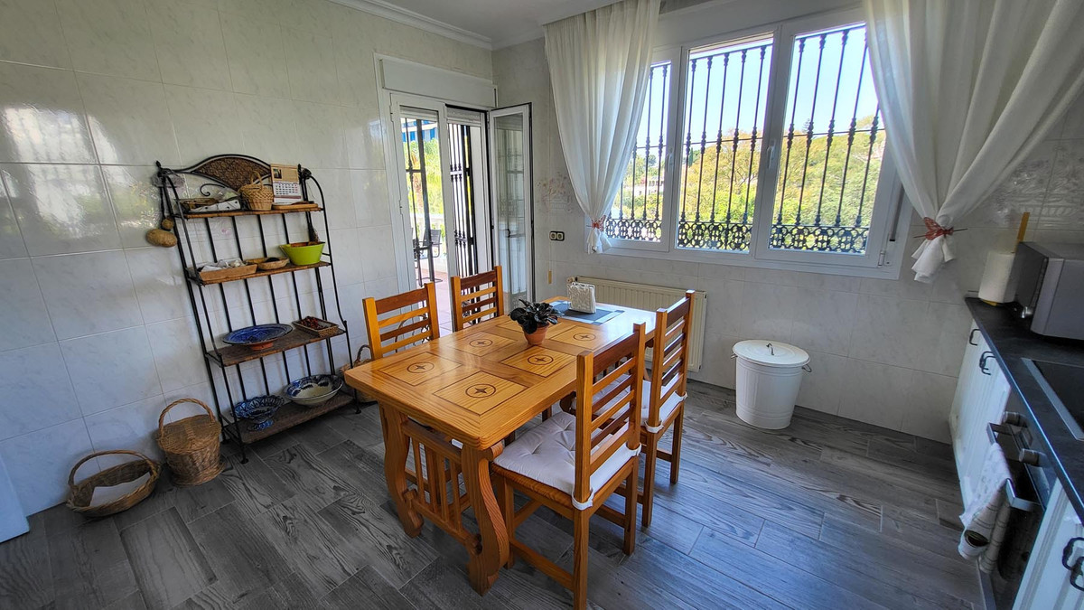 5-slaapkamer villa in Elviria met panoramisch kustzicht in Elviria - foto 10