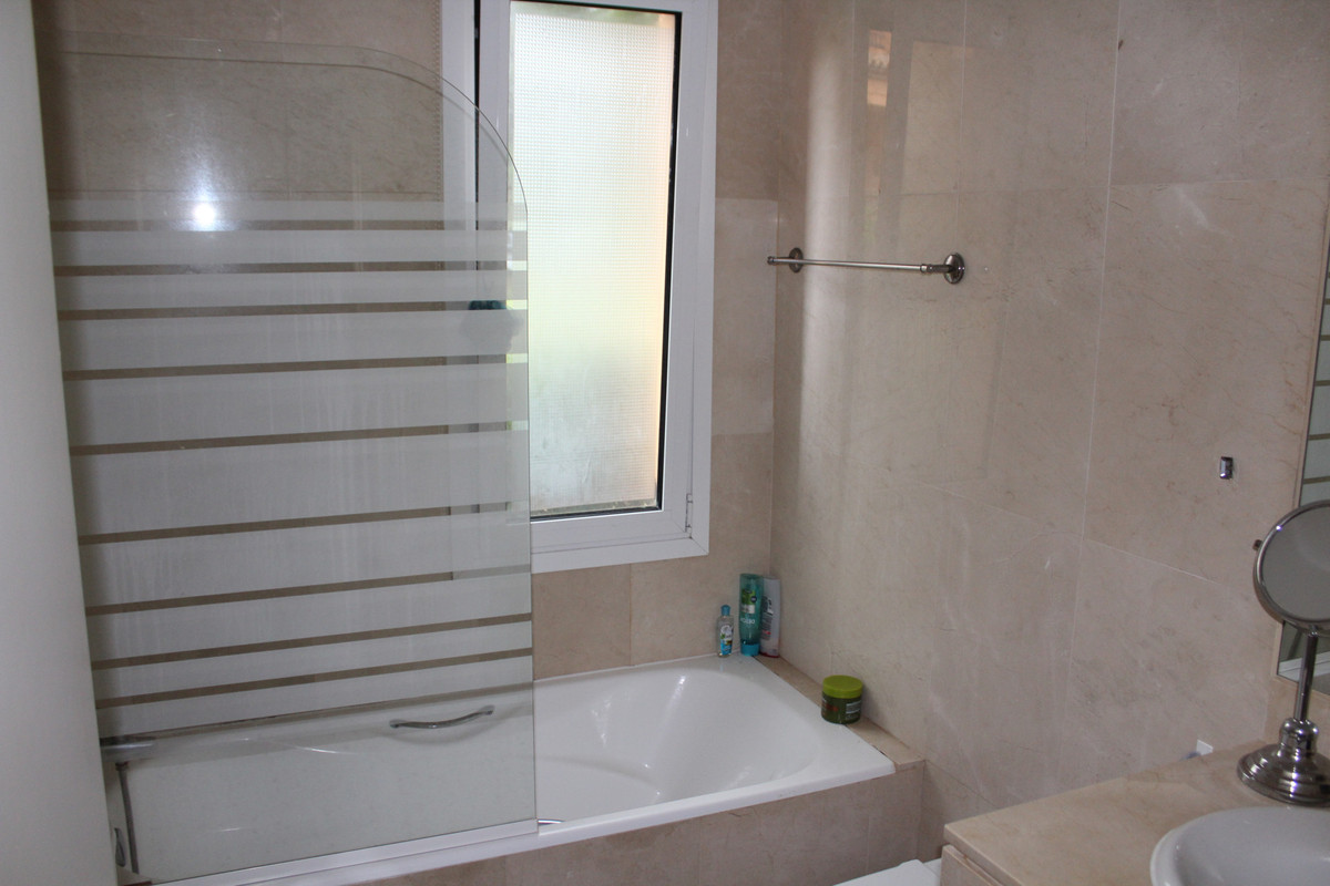 2-slaapkamer appartement in La Duquesa in La Duquesa - foto 13